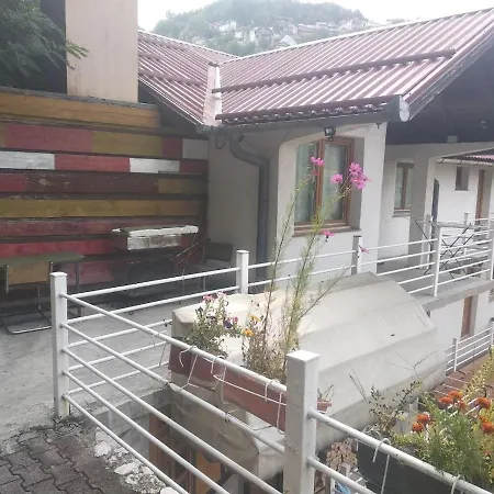 Vacation Spot In In A Calmest Spacious Area سراييفو