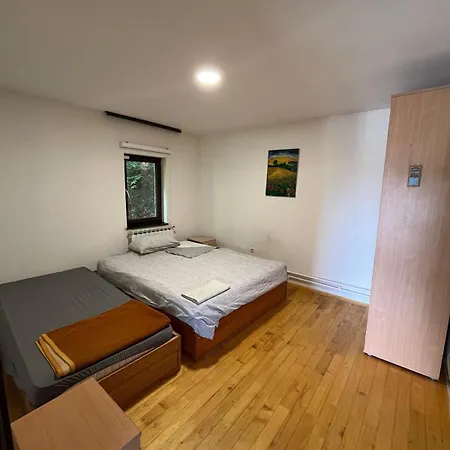 Vacation Spot In In A Calmest Spacious Area Apartamento Sarajevo