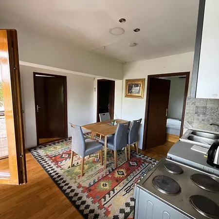 Vacation Spot In In A Calmest Spacious Area Apartment